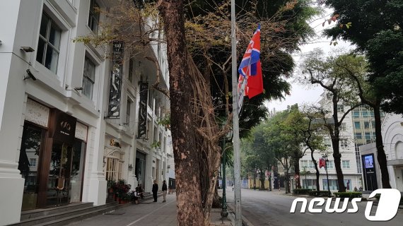 28일(현지시간) 2차 북미정상회담이 열린 하노이 메트로폴 호텔 앞 도로가 텅 비어있다. © 뉴스1