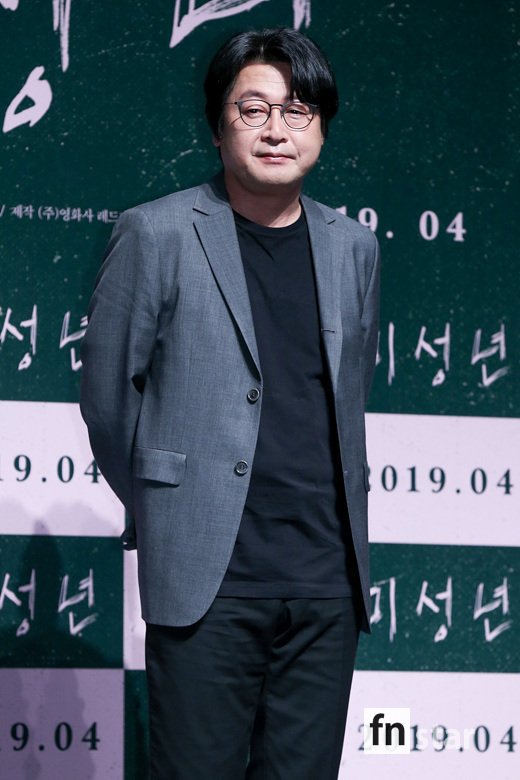 [포토] 김윤석, ‘은은한 포스 풍기며’