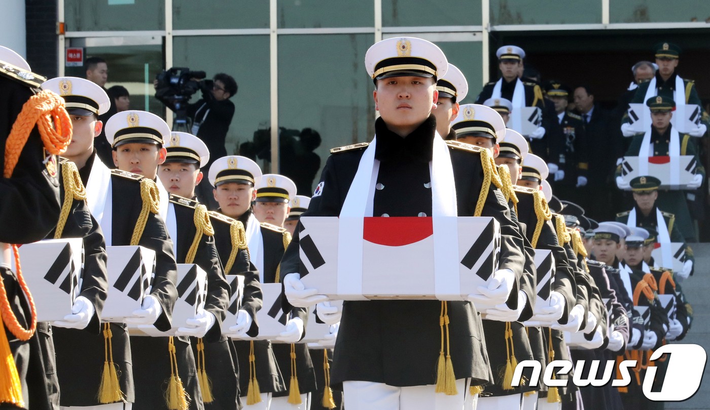 66년 만에 조국의 품에서 영면.. 6·25전투영웅, 대전현충원 안장