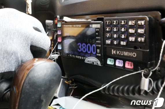 기계식 택시 요금 미터기. /뉴스1 © News1 황기선 기자