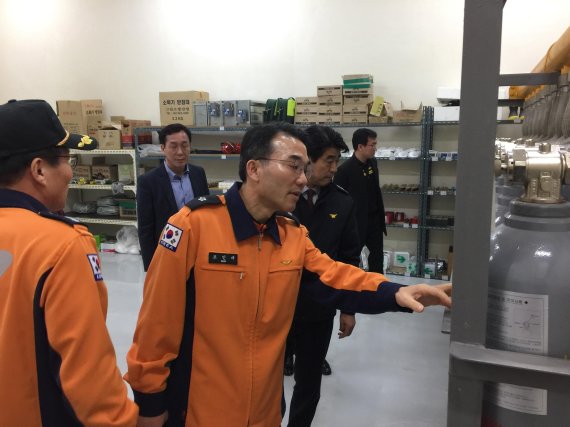조인재 북부소방재난본부장 복합건축물 화재안전 현장점검. 사진제공=경기북부청