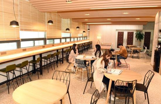 부경대학교 환경해양대학 스터디 카페 '꿈고래' /사진=부경대학교 제공