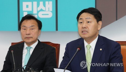 바른미래당 김관영 원내대표가 1일 국회에서 열린 최고위원회의에서 발언하고 있다.