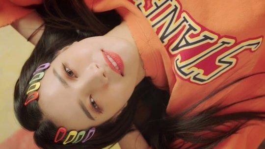 마마무 솔라 미니앨범 화이트윈드 속 모습 © 뉴스1