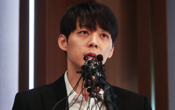 '황하나와 마약 투약 의혹' 박유천 간이검사서 음성 판정