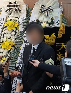 진주 방화·살인 희생자 장례 '잠정연기'…경찰 공식 사과 요구