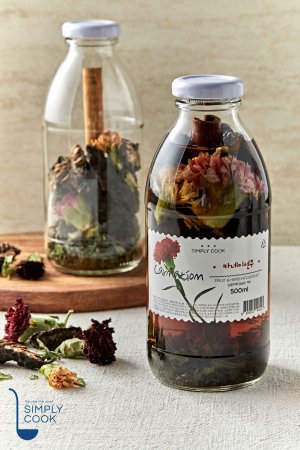 어버이날 이색 카네이션…심플리쿡 카네이션 담금주 어때요