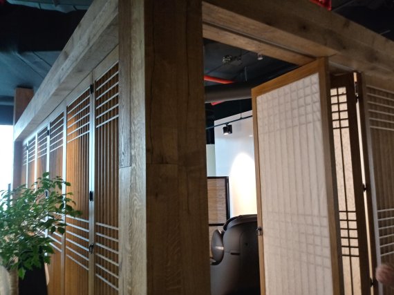 안마의자가 비치된 방/사진=김아름 기자