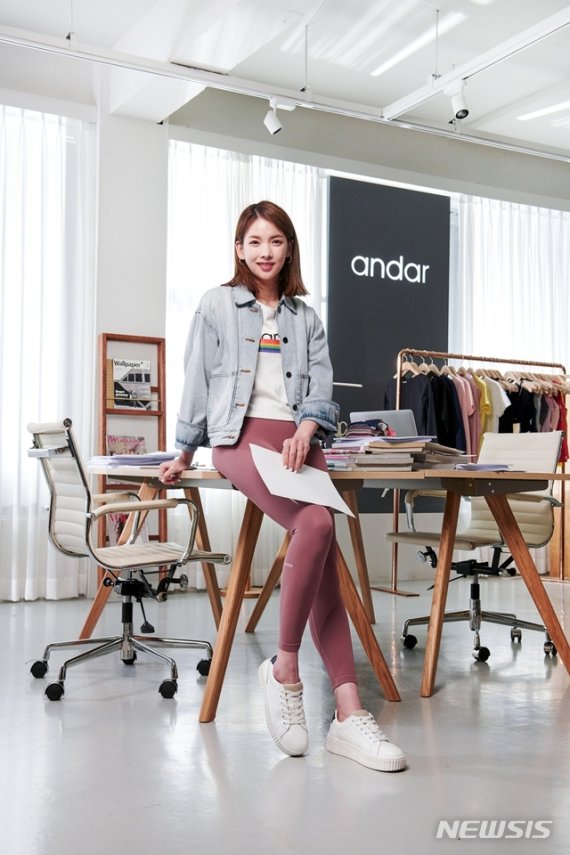 신세경·소이현 그리고 신애련, 애슬레저 '안다르' 새 얼굴