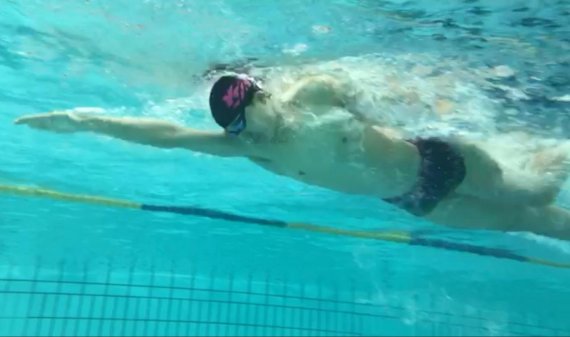 인생 절반을 수영선수로... 태극마크 꿈꾸는 열다섯 [김성호의 플레이어]