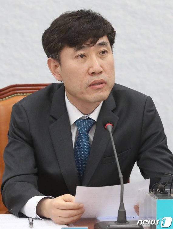 하태경 '대림동 여경' 논란에 한국만 체력검사 부실