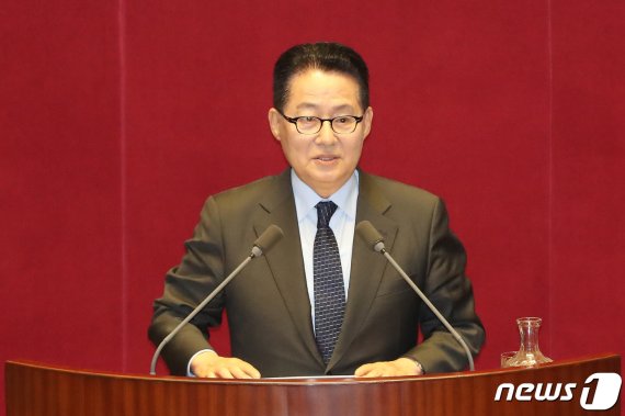 박지원, 강효상 기밀유출 논란에 한국당, 진정한 보수면..