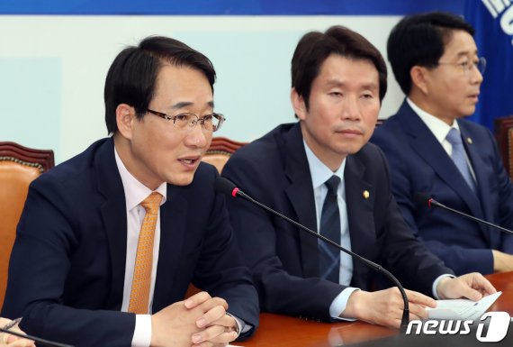 황교안 "한국당 선거법 받아라" 발언에 민주당 반응