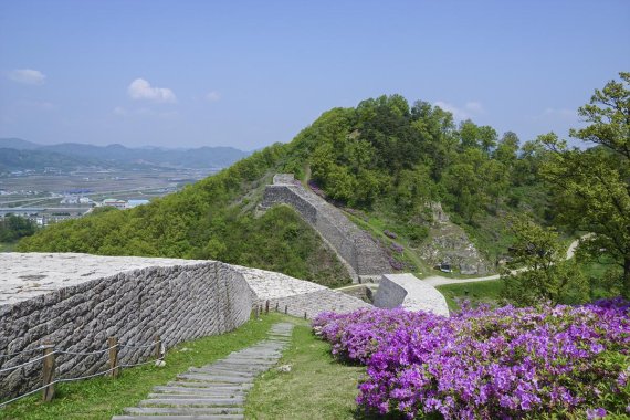 삼년산성길