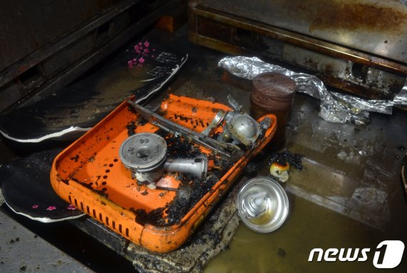 폭발한 버너의 모습.(부천소방서제공)2019.5.29/뉴스1 © News1 정진욱 기자