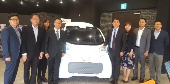 [fn포토] 태국 투자청도 3D 프린터로 만든 전기차 주목