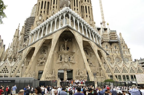 스페인 가우디 성당, 가우디 사망 100주기 맞춰 완공 예정