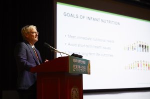 "산양분유, 우유보다 모유에 더 가까워"