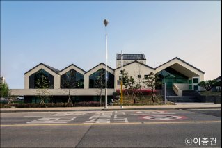 2017 대한민국 공공건축상 대상 칠보청소년문화의집