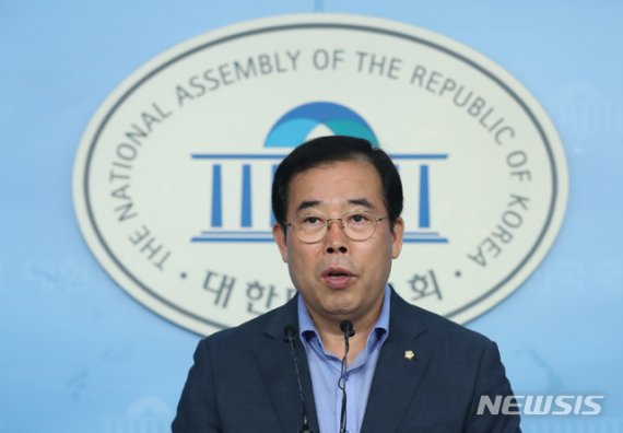 한국당 "조국 관련 기사 댓글 추천수·실검 조작..전수조사 요구"