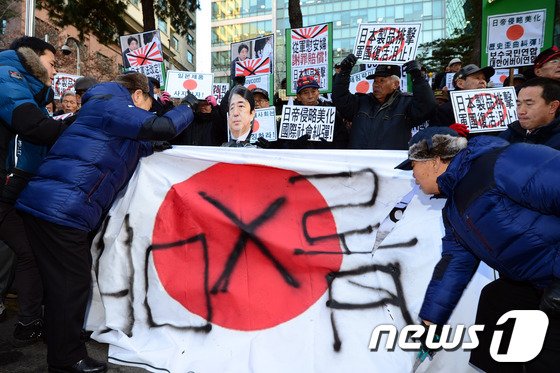 日 경제보복에 네티즌들 "트와이스 사나, 일본으로 돌아가라"