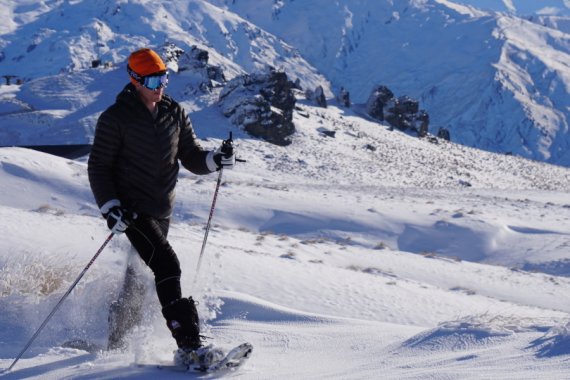 와나카 스노우슈잉