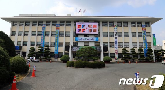 장흥군청 전경.(전남 장흥군 제공) /뉴스1 © News1