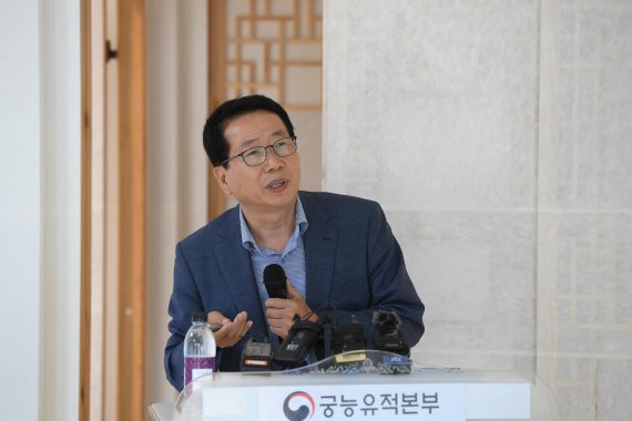 고궁은 외국인 주요 방문지..."궁능 1500만 관람객 시대 열 것"