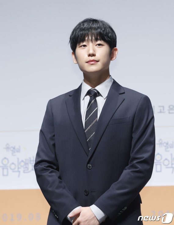 배우 정해인이 15일 오전 서울 강남구 압구정CGV에서 영화 '유열의 음악앨범' 제작보고회에 참석해 포즈를 취하고 있다. 2019.7.15/뉴스1 © News1 권현진 기자