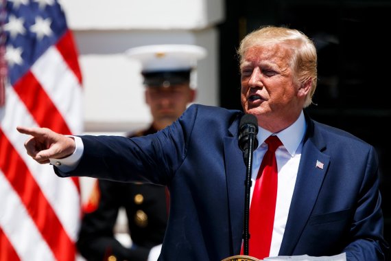 WASHINGTON, July 15, 2019 (Xinhua) -- U.S. President Donald Trump speaks during the 3rd annual Made in America product showcase at the White House in Washington D.C., the United States, July 15, 2019. Donald Trump ordered Monday that only products with more than 55 percent made in the United States 