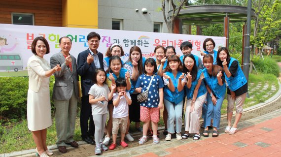 한마음혈액원과 김포 블루힐어린이집은 온 가족이 함께 헌혈에 참여하는 ‘우리가족 헌혈 행사’를 진행했다고 22일 밝혔다./사진=한마음혈액원