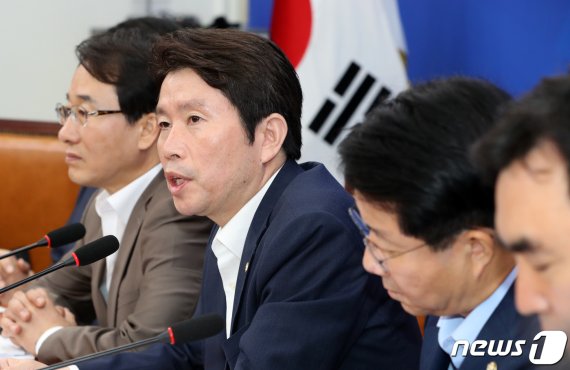이인영 "경제 한일전서 반드시 승리…한국당, 팀킬 마라"