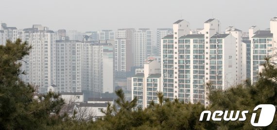 규제지역 지정 후 김포·해운대 집값 뚝, 옆동네는 3배 이상 올랐다