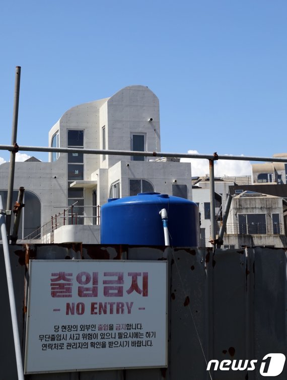 공사 중단된 예래휴양형 주거단지© 뉴스1