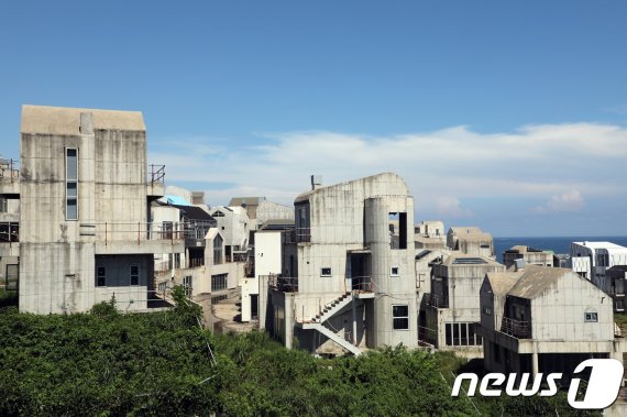 공사중단된 예래휴양형주거단지© 뉴스1