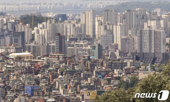 서울 재건축 66개단지 6.8만가구 분양가상한제 적용받는다