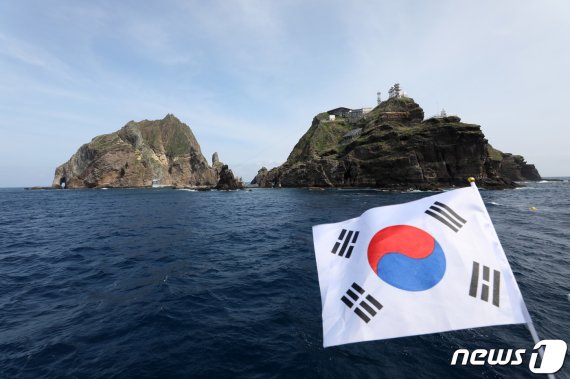 11일 여객선에서 바라본 경상북도 울릉군 독도가 절경을 보이고 있다. 2019.8.11/뉴스1 © News1 박세연 기자