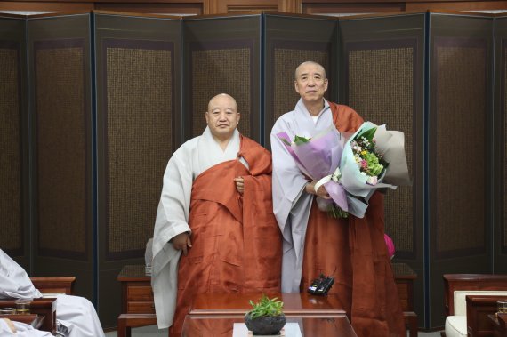 해인사 새 주지에 현응 스님 임명 - 파이낸셜뉴스