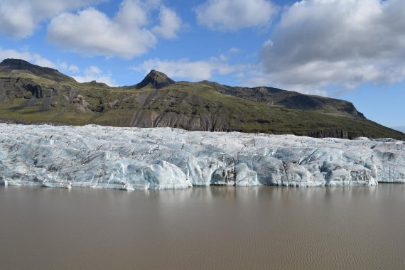 아이슬란드 '700살 빙하' 장례식 열려.. 이유는?