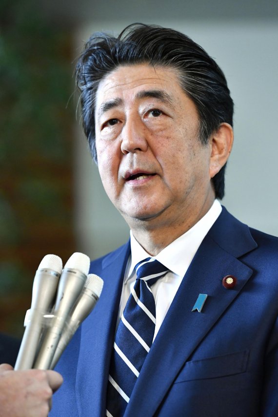 아베 신조 일본 총리 AP 뉴시스