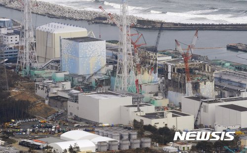 【오쿠마(후쿠시마)=교도·AP/뉴시스】일본 후쿠시마(福島) 제1원자력발전소의 모습.
