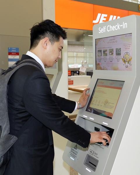 제주항공 국내선 탑승객, 열에 여덟은 '스마트 체크인' 이용