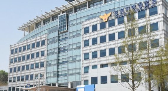 9일 강원지방경찰청은 도내 음주운전 사고가 전년 동기(8월말 기준)대비 38.8% 감소한 것으로 나타났다 고 밝혔다. 이와 관련 도내 전역 일제 단속을 주 2회, 시군별 자체 음주단속 주 1회 이상을 기본으로, 00시 이후 심야시간 음주단속도 전개할 예정이다.”고 밝혔다