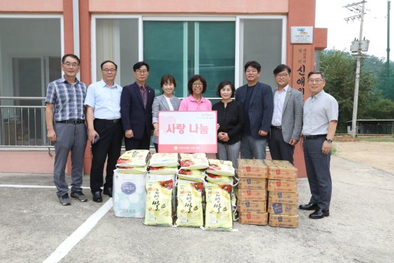 고양시의회 신애원 방문. 사진제공=고양시의회