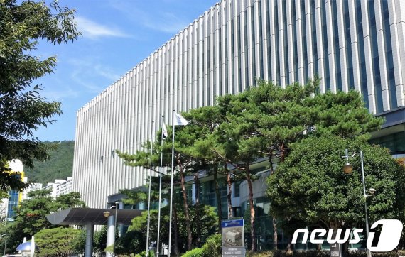 직장 선배 약혼녀 성폭행 시도한 男, 얼굴가리고 변장한 뒤..