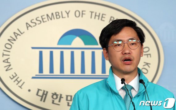 이종철 바른미래당 대변인. © News1 김명섭 기자