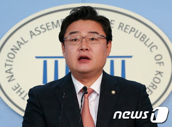 김성원 자유한국당 대변인. 2017.3.6/뉴스1 © News1 허경 기자