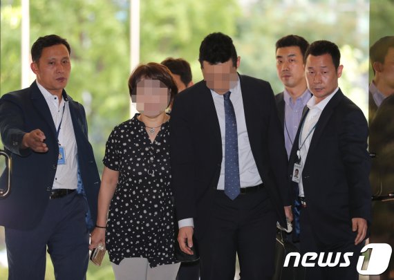 경찰, '박근혜 5촌 피살사건' 지문 감식 다시했다