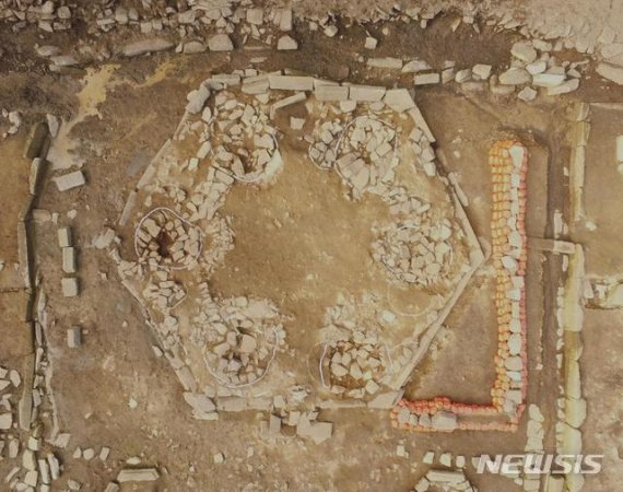 화천 계성리사지 1호 건물지(육각형:고려시대) 조사 후 전경(2차 발굴-2019년) (사진 제공: 문화재청)