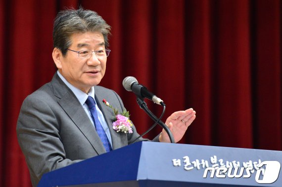 강석호 자유한국당 의원/뉴스1 © News1 최창호 기자